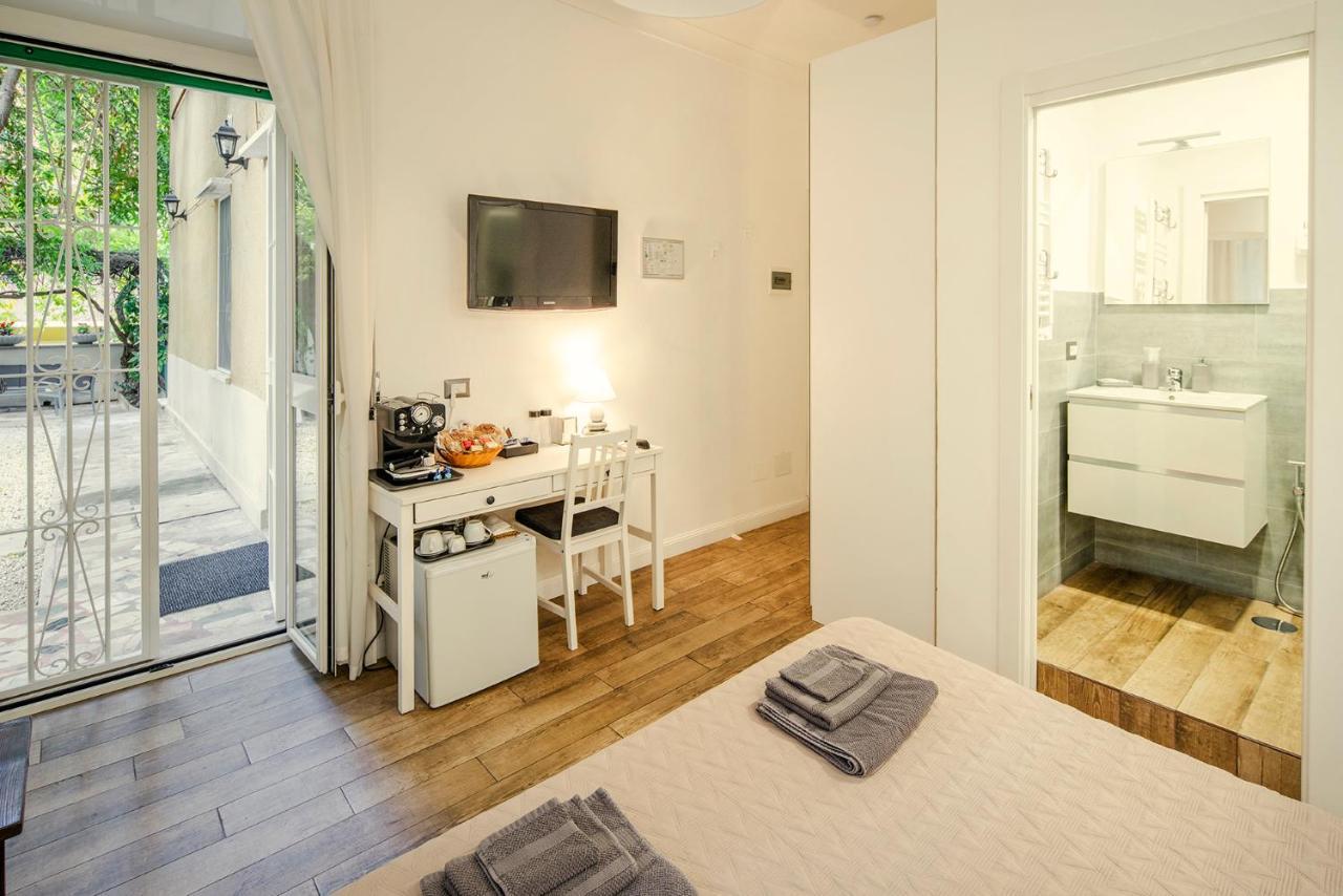 Garden House - Luxury Guest House - Overnight Stay Only โรม ภายนอก รูปภาพ