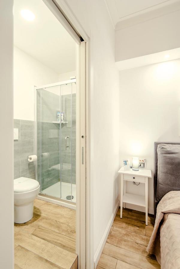 Garden House - Luxury Guest House - Overnight Stay Only โรม ภายนอก รูปภาพ